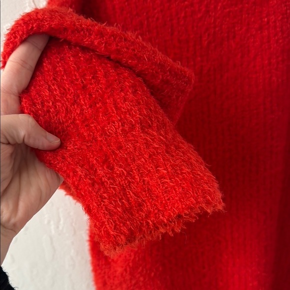 Future Collective Red Brocade Shaggy Soft Crewneck Pullover Sweater S - Picture 3 of 4